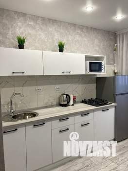 1-к квартира, посуточно, 37м2, 9/10 этаж