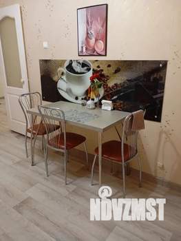 1-к квартира, посуточно, 40м2, 2/10 этаж