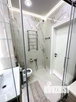 Студия квартира, посуточно, 40м2, 22/24 этаж