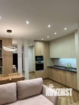1-к квартира, посуточно, 42м2, 18/25 этаж