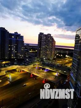 Студия квартира, посуточно, 37м2, 15/17 этаж