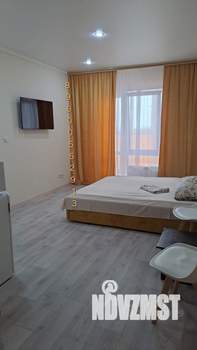 Студия квартира, посуточно, 29м2, 18/18 этаж