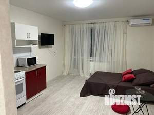 Студия квартира, посуточно, 28м2, 15/18 этаж