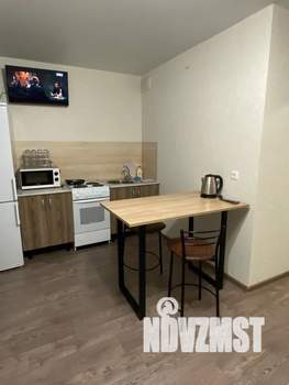 Студия квартира, посуточно, 28м2, 13/18 этаж