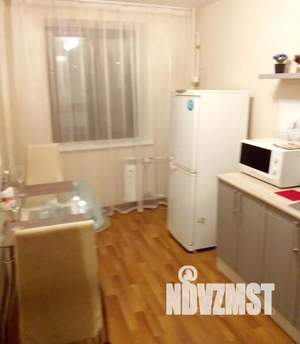 1-к квартира, посуточно, 41м2, 9/10 этаж