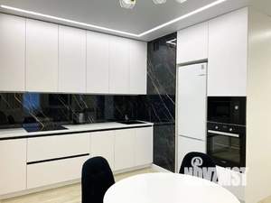 Студия квартира, посуточно, 45м2, 18/24 этаж