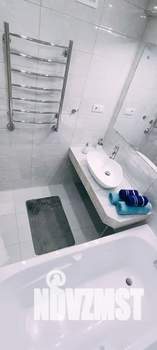 Студия квартира, посуточно, 40м2, 13/18 этаж