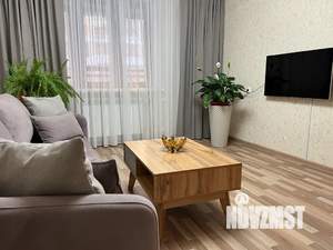 2-к квартира, посуточно, 56м2, 1/10 этаж