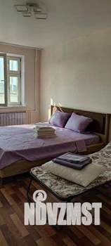 2-к квартира, посуточно, 52м2, 1/1 этаж