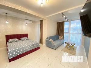 Студия квартира, посуточно, 38м2, 13/25 этаж