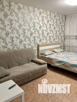 1-к квартира, посуточно, 40м2, 8/10 этаж