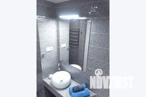 1-к квартира, посуточно, 38м2, 2/9 этаж