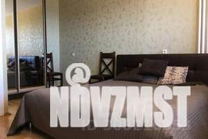 1-к квартира, посуточно, 37м2, 4/25 этаж