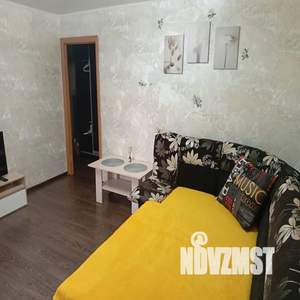 2-к квартира, посуточно, 45м2, 1/5 этаж