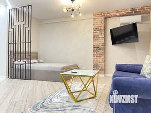 Студия квартира, посуточно, 45м2, 19/25 этаж