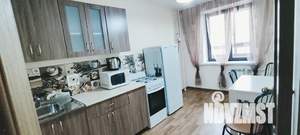 1-к квартира, посуточно, 38м2, 4/10 этаж