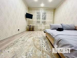 1-к квартира, посуточно, 40м2, 15/19 этаж