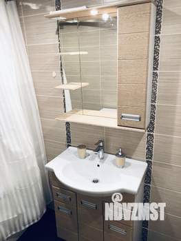 Студия квартира, посуточно, 50м2, 8/18 этаж