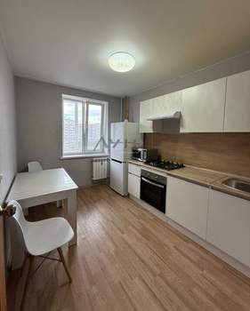 1-к квартира, на длительный срок, 38м2, 7/10 этаж