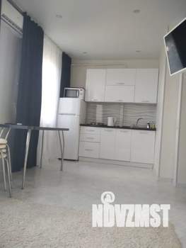 2-к квартира, посуточно, 40м2, 2/6 этаж