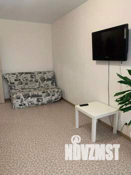 1-к квартира, посуточно, 53м2, 1/1 этаж