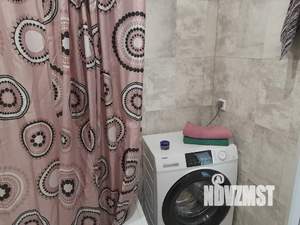 2-к квартира, посуточно, 50м2, 13/19 этаж