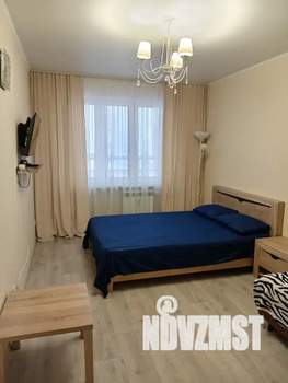 1-к квартира, посуточно, 35м2, 6/16 этаж