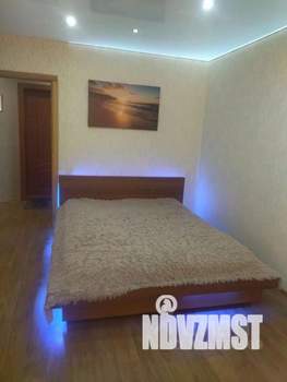 1-к квартира, посуточно, 39м2, 1/1 этаж