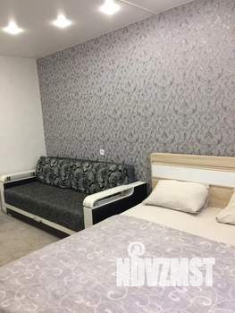 1-к квартира, посуточно, 40м2, 7/10 этаж