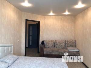 1-к квартира, посуточно, 41м2, 9/19 этаж