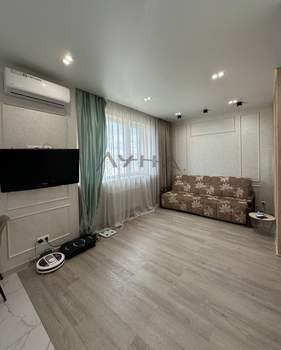 Студия квартира, на длительный срок, 45м2, 15/24 этаж