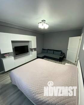 1-к квартира, посуточно, 40м2, 12/25 этаж