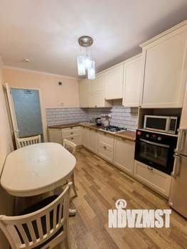 2-к квартира, посуточно, 53м2, 1/10 этаж