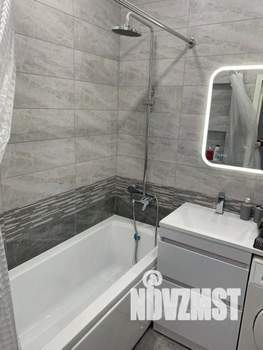 1-к квартира, посуточно, 47м2, 1/1 этаж