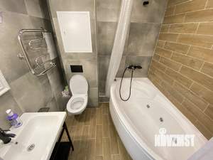 Студия квартира, посуточно, 45м2, 19/25 этаж