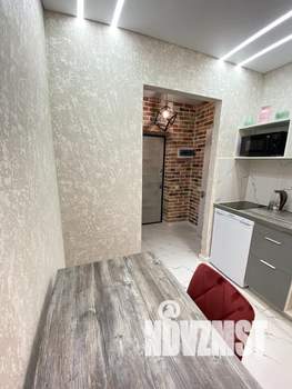 Студия квартира, посуточно, 38м2, 13/25 этаж