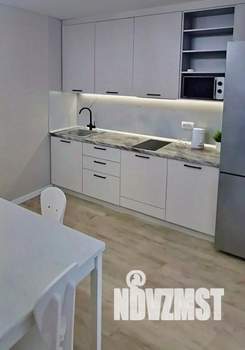 1-к квартира, посуточно, 37м2, 1/1 этаж