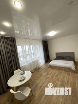 Студия квартира, посуточно, 35м2, 14/19 этаж