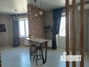 Студия квартира, посуточно, 33м2, 18/24 этаж