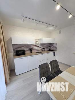 1-к квартира, посуточно, 40м2, 16/18 этаж