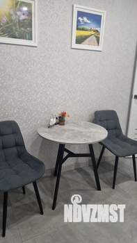 1-к квартира, посуточно, 43м2, 2/10 этаж