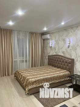 1-к квартира, посуточно, 39м2, 2/10 этаж