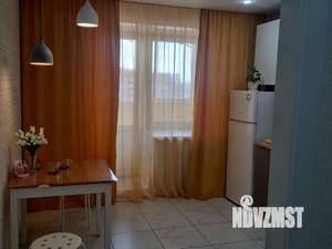 Студия квартира, посуточно, 44м2, 9/10 этаж