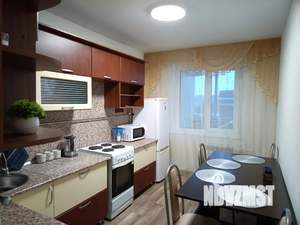 1-к квартира, посуточно, 39м2, 8/16 этаж