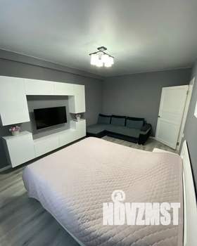 1-к квартира, посуточно, 40м2, 12/25 этаж