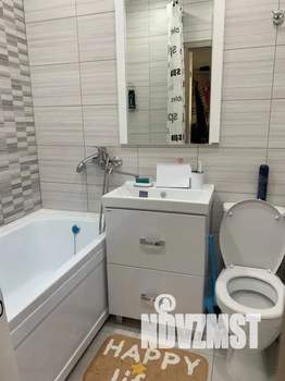 1-к квартира, посуточно, 35м2, 25/25 этаж