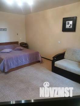 1-к квартира, посуточно, 43м2, 7/10 этаж