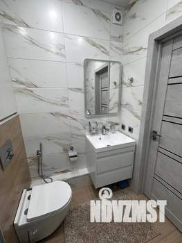 1-к квартира, посуточно, 39м2, 14/14 этаж