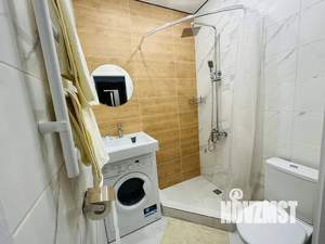 Студия квартира, посуточно, 23м2, 1/9 этаж