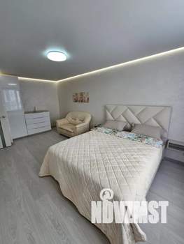 1-к квартира, посуточно, 40м2, 16/18 этаж